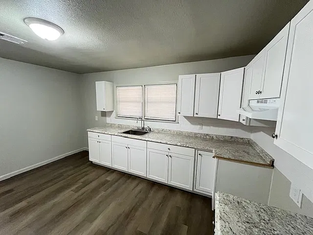 3 bed, 1654 sqft, $1,700 — Photo 3
