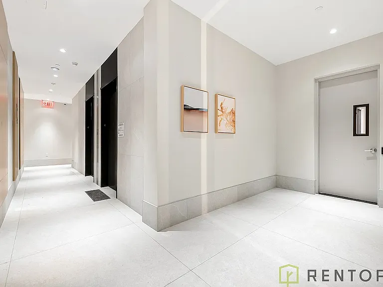 622 11th Ave #1108N — Photo 41