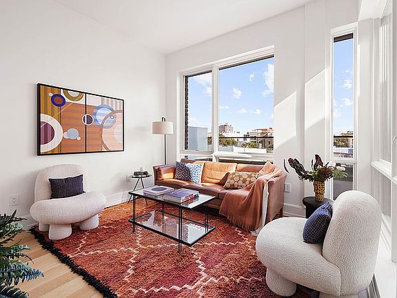 4th image of 334 21st St #4B