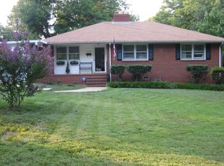 1115 Belrose Ln, Charlotte, NC 28209
