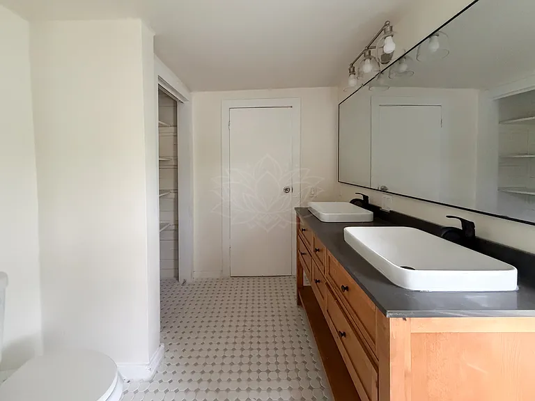 59 Spencer Ave — Photo 11