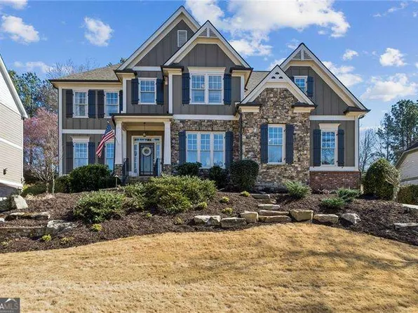 6072 Grand Loop Rd, Sugar Hill, GA 30518