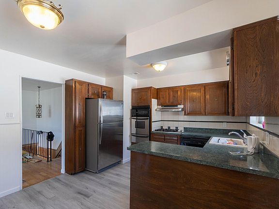 Unit#2 kitchen