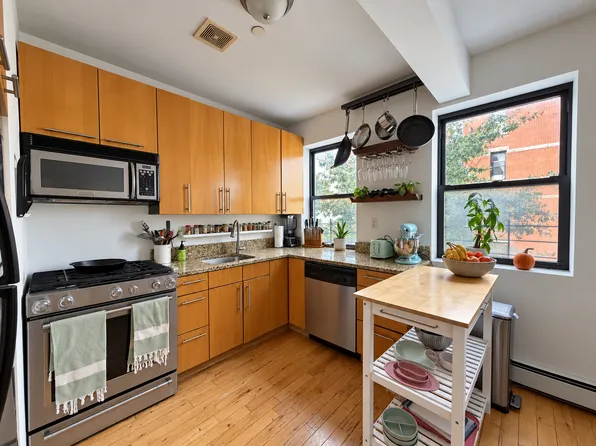 88 Greene Ave #2, Brooklyn, NY 11238