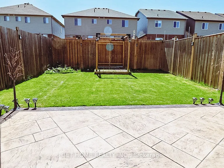 541 Starwood Dr #UPPER — Photo 24