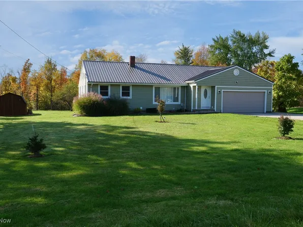 27700 Pettibone Rd, Glenwillow, OH 44139