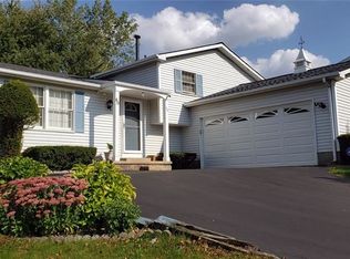 40 Rampart St, Rochester, NY 14623