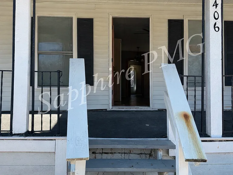 5406 Paseo Blvd — Photo 2