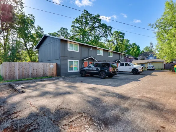 18060 SW Johnson St, Beaverton, OR 97003
