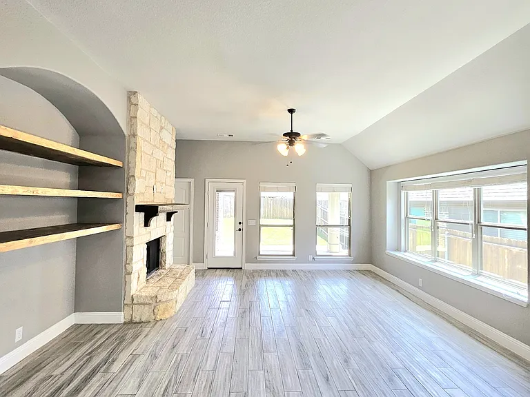 2101A Timineri Dr — Photo 16