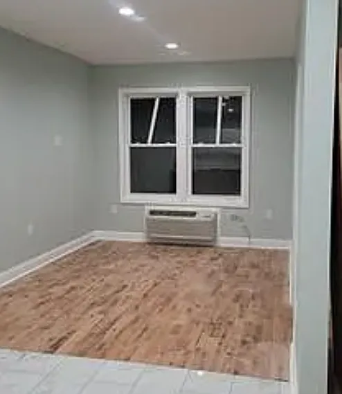 61 Linden Ave #4 — Photo 5