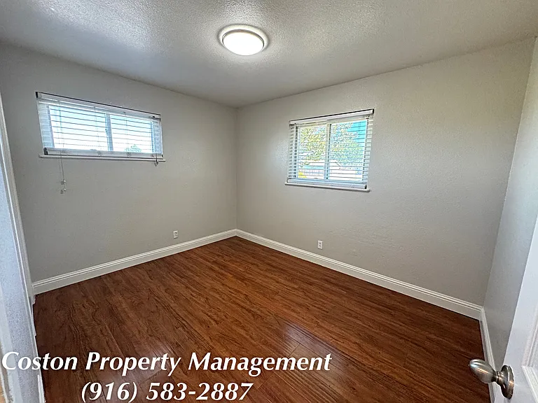 2265 Arliss Way — Photo 9