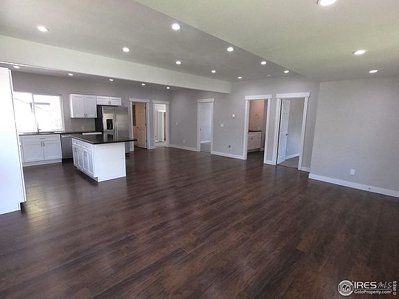 5th image of 409 Clifton St
