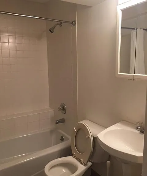 936 E Washington St #2 — Photo 14