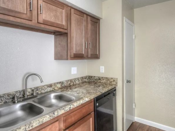 9001 S Braeswood Blvd APT 1911