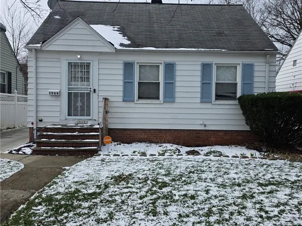 1566 E 195th St, Euclid, OH 44117