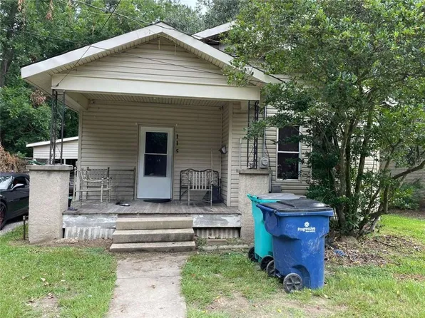 115 E Bertheaud Ave, Opelousas, LA 70570