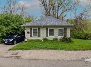 3310 Leroy Ave, Alton, IL 62002