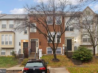 8115 Wooded Glen Ct, Ellicott City, MD 21043