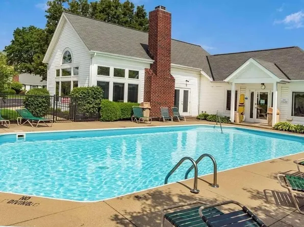 8341 Sable Crossing Dr, Columbus, OH 43240