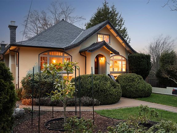 2nd image of 332 Irving Rd