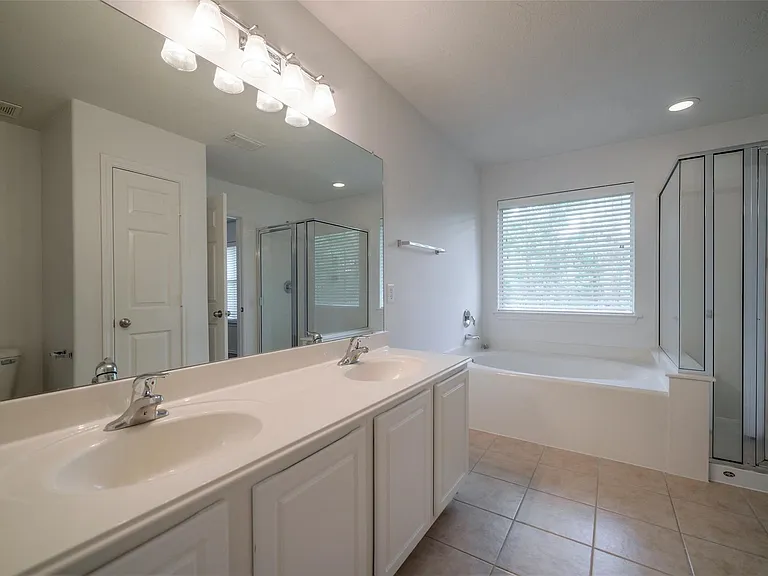 146 Silver Penny Dr — Photo 30