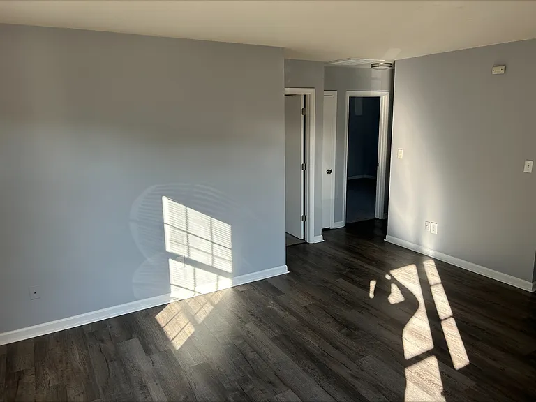 7 N Arch Street Ext #B — Photo 2