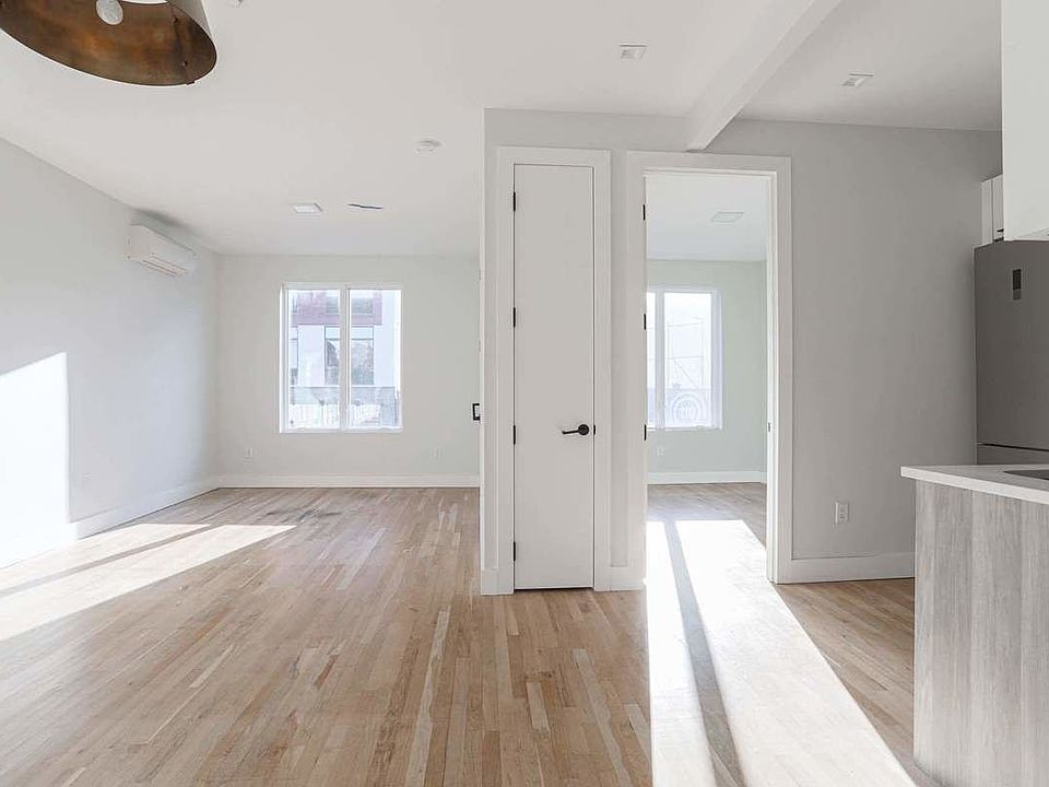 1st image of 111 Troutman St #2F