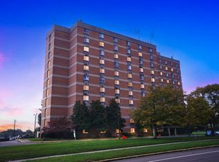 Emerson Center Senior Apartments - 62 & Older, Lexington, KY 40504