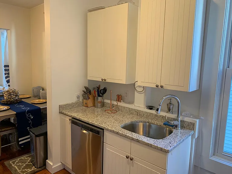 46 Lee Ave #1 — Photo 10