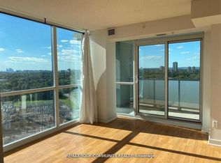 5740 Yonge St #1404, Toronto, ON M2M 0B1