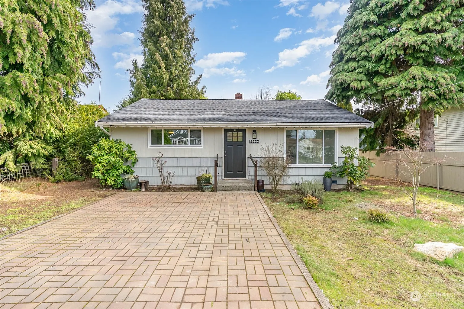 14444 11th Avenue SW photo 1