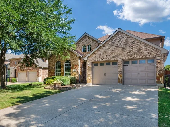 1211 Golf Club Dr, Argyle, TX 76226