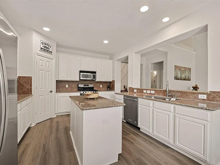 14 Sprite Woods Pl — Photo 17