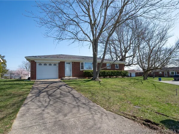 604 Florida Drive, Sellersburg, IN 47172