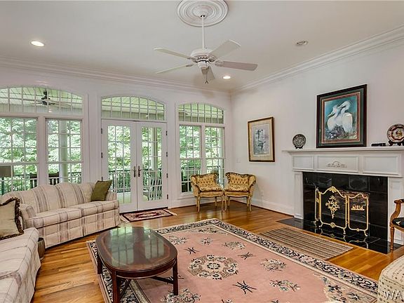 5th image of 15378 Hugh Russell Dr