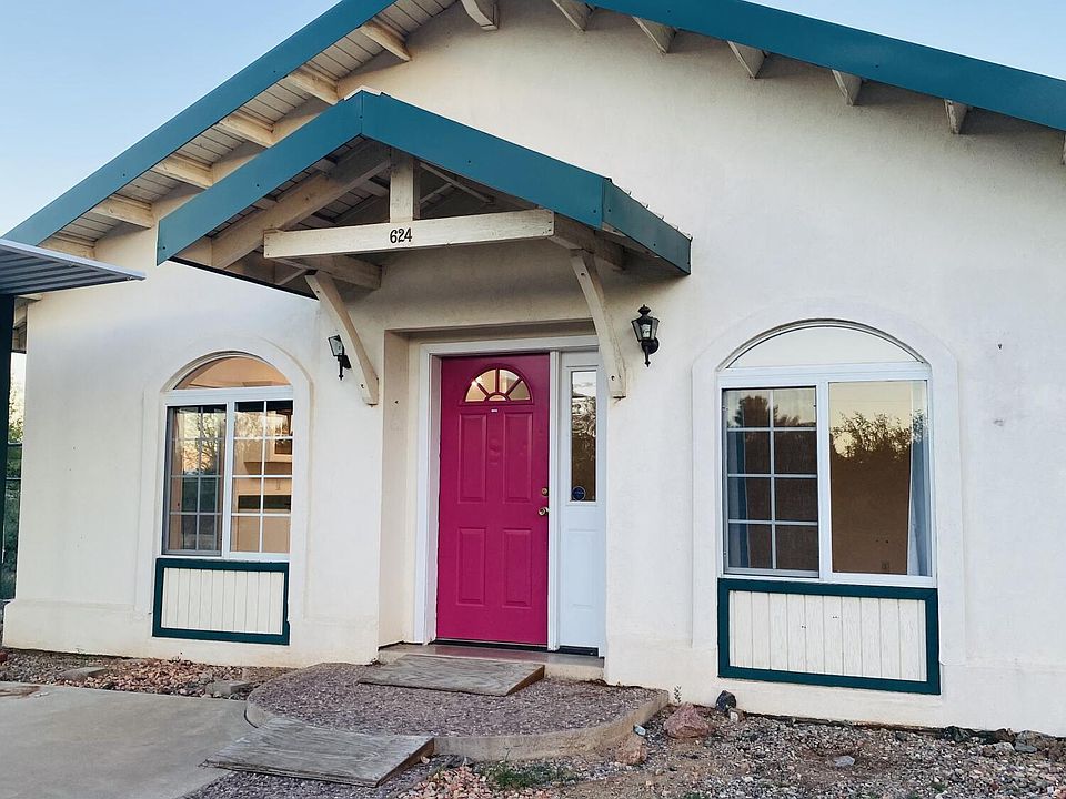 1st image of 624 E Santa Fe Cir