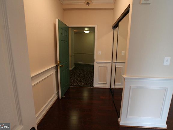 2nd image of 3005 Leisure World 201