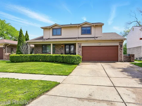 1438 Leafgreen Dr, Troy, MI 48083