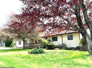 18 Maple Grove Ln, Davis, WV 26260