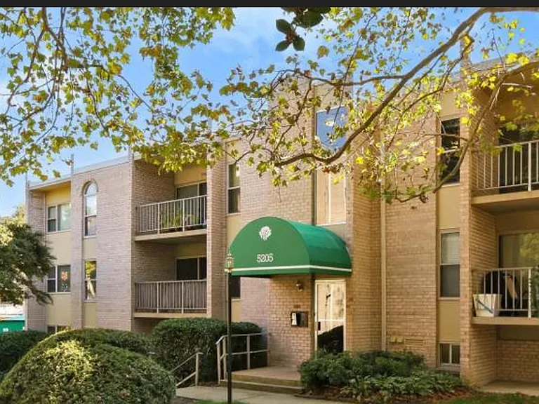 5205 Duke St #201 — Photo 2