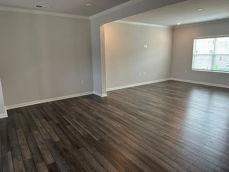 627 Gimari Dr — Photo 10