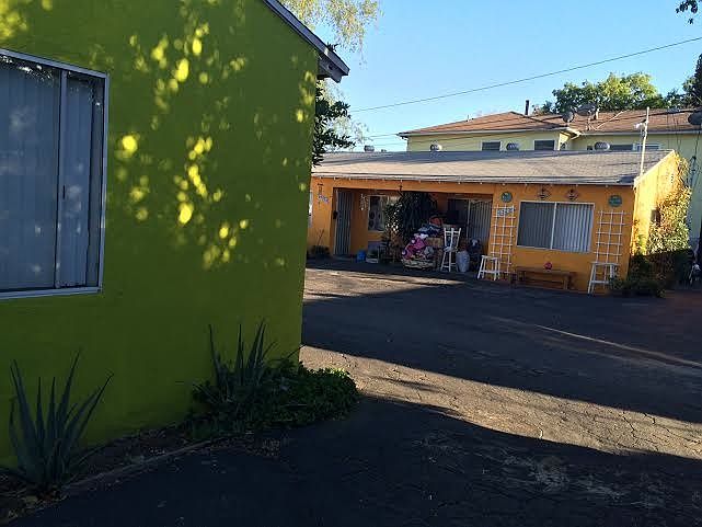 1st image of 6313 Cahuenga Blvd