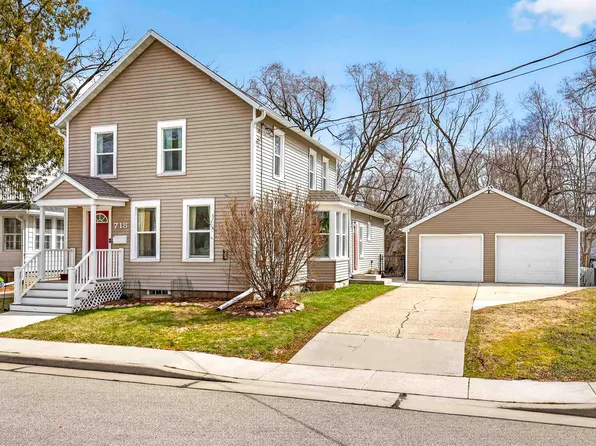 718 N Harriman St, Appleton, WI 54911