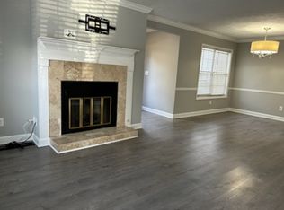 516 Glenleaf Dr, Peachtree Corners, GA 30092