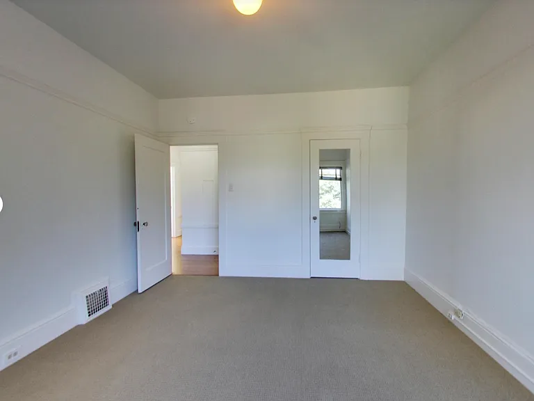 719 14th Ave — Photo 13