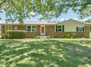 207 Sunset Rd, Dickson, TN 37055