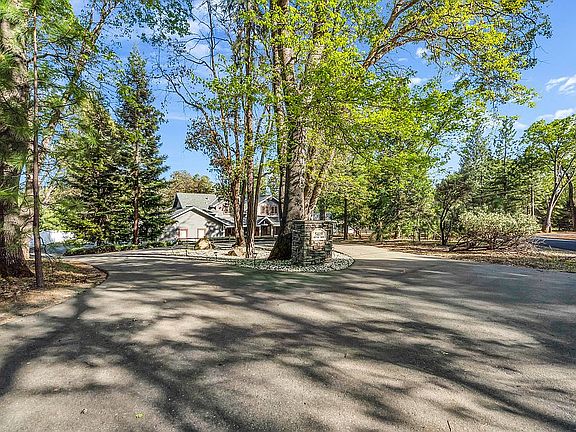 2nd image of 5419 Crestline Dr