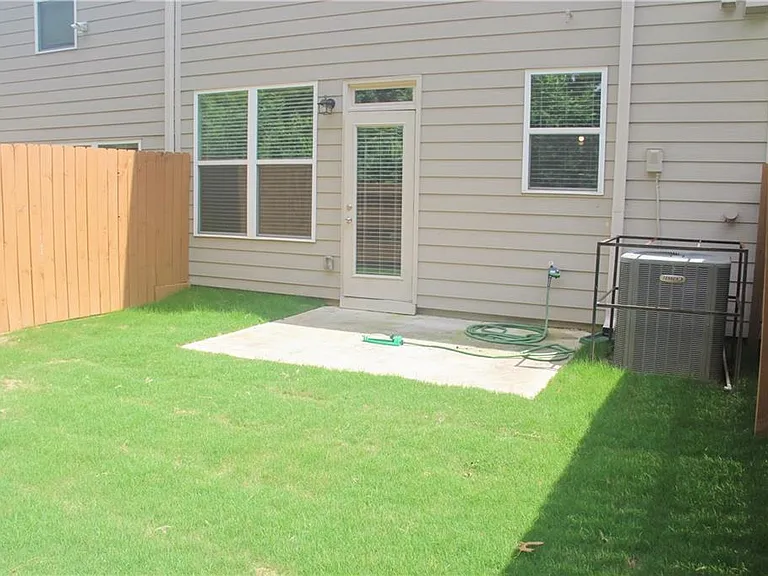 5336 Brooklands Dr — Photo 3