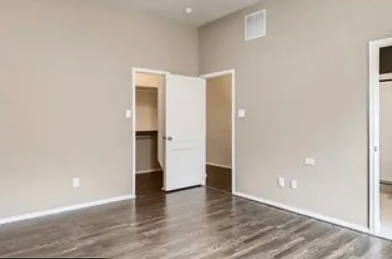 1574 Hansberry Dr — Photo 4